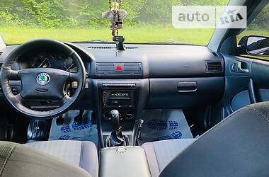 Хэтчбек Skoda Octavia 2004 в 