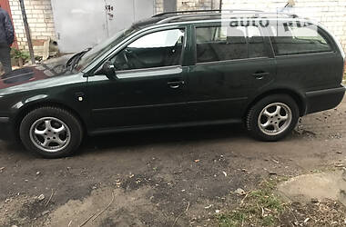 Универсал Skoda Octavia 2002 в Одессе