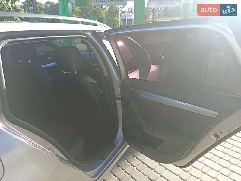 Універсал Skoda Octavia 2013 в Дніпрі