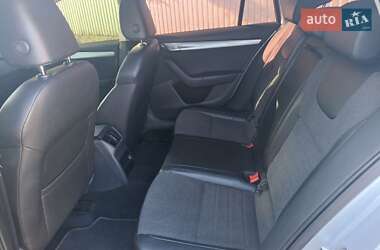 Універсал Skoda Octavia 2013 в Дніпрі