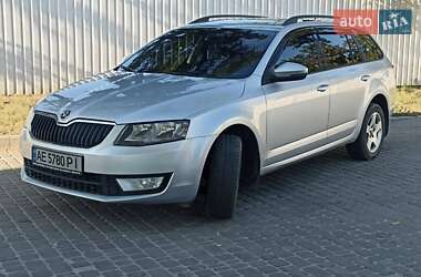 Універсал Skoda Octavia 2013 в Дніпрі