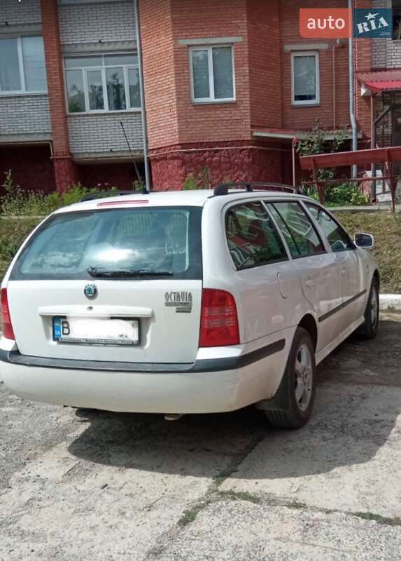 Універсал Skoda Octavia 2003 в Копичинці