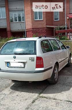 Универсал Skoda Octavia 2003 в Копычинце