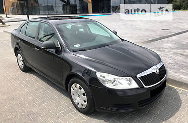 Хэтчбек Skoda Octavia 2010 в 