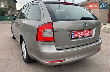 Универсал Skoda Octavia 2009 в 
