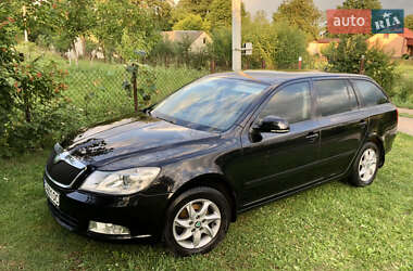 Универсал Skoda Octavia 2009 в Львове