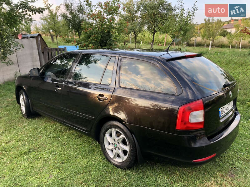 Універсал Skoda Octavia 2009 в Львові