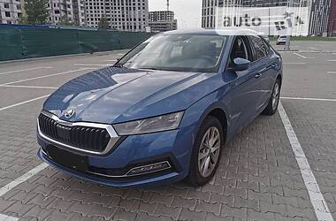 Лифтбек Skoda Octavia 2021 в Киеве