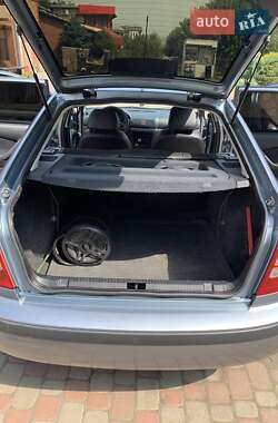 Лифтбек Skoda Octavia 2004 в 