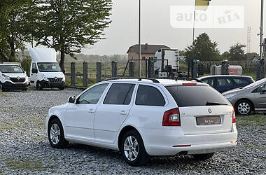 Універсал Skoda Octavia 2010 в Бродах