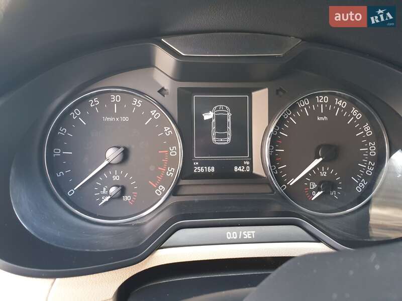 Универсал Skoda Octavia 2015 в Львове