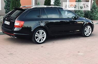 Универсал Skoda Octavia 2015 в Стрые