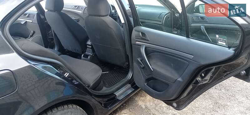 Лифтбек Skoda Octavia 2006 в Ладыжине