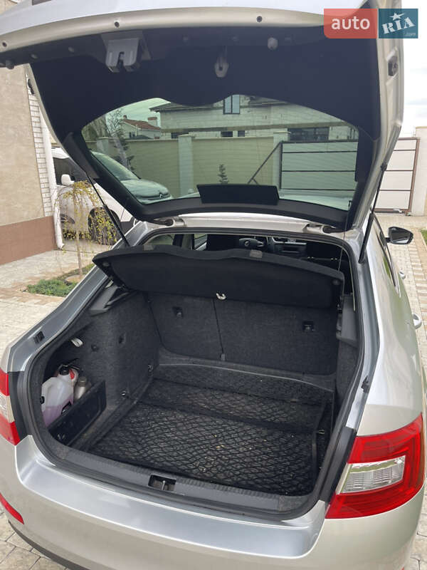 Лифтбек Skoda Octavia 2014 в Одессе