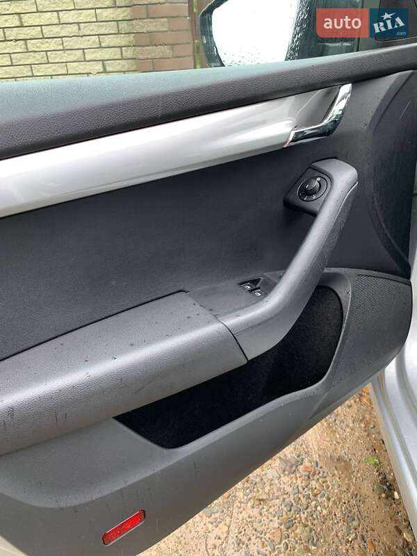 Універсал Skoda Octavia 2015 в Галичі