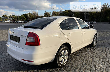 Лифтбек Skoda Octavia 2012 в Харькове