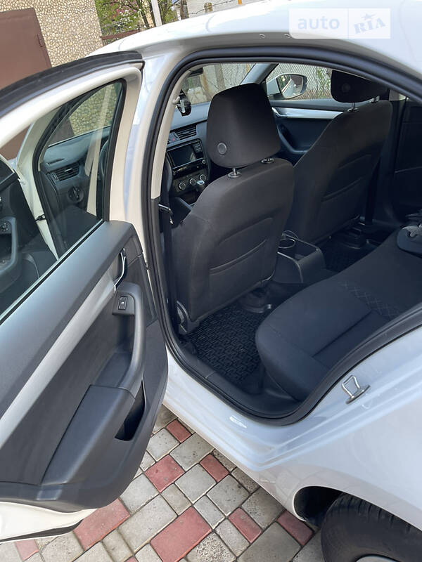 Лифтбек Skoda Octavia 2019 в Одессе