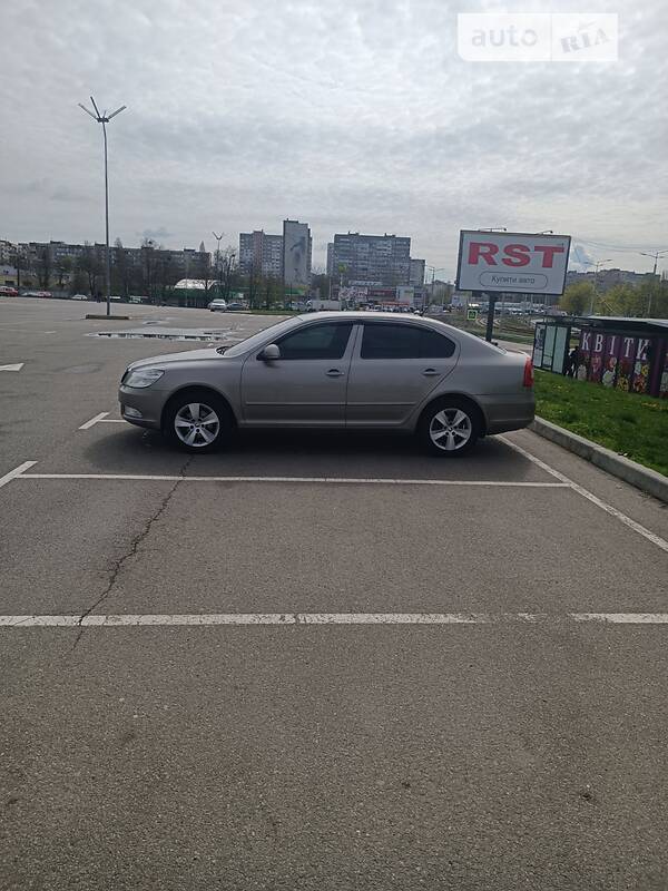 Лифтбек Skoda Octavia 2012 в Киеве