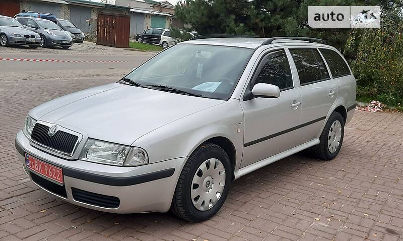 Универсал Skoda Octavia 2003 в Луцке