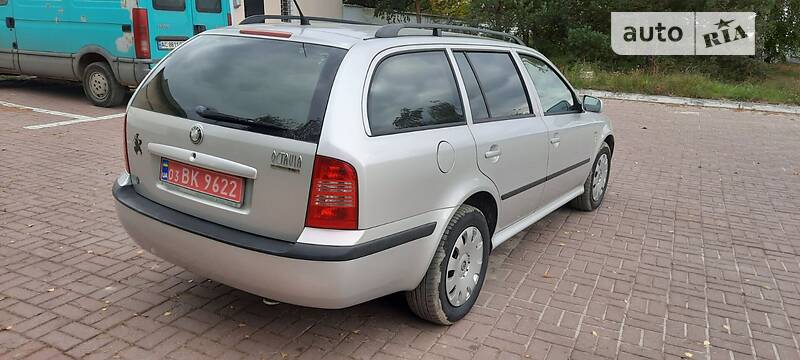 Универсал Skoda Octavia 2003 в Луцке