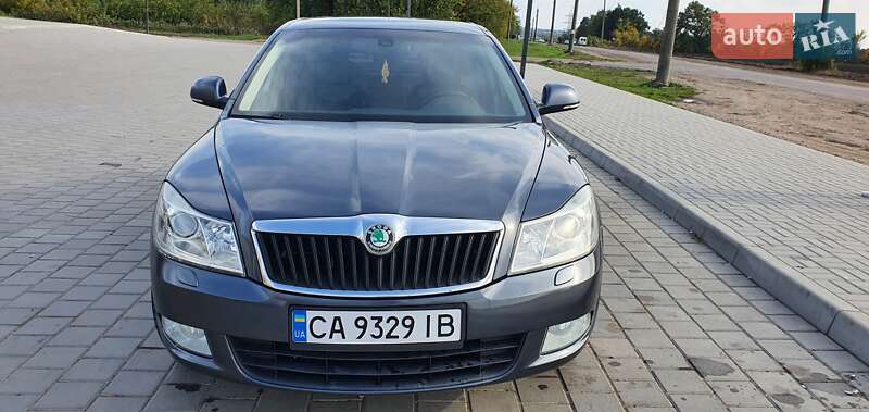 Лифтбек Skoda Octavia 2009 в Смеле фото 3 Лифтбек Skoda Octavia 2009 в Смеле