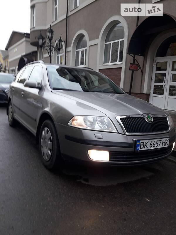 Універсал Skoda Octavia 2008 в Рівному