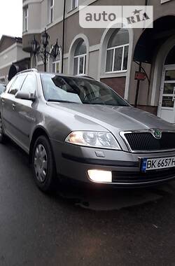 Універсал Skoda Octavia 2008 в Рівному