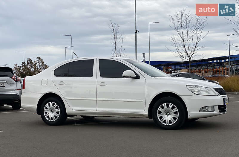 Ліфтбек Skoda Octavia 2012 в Києві