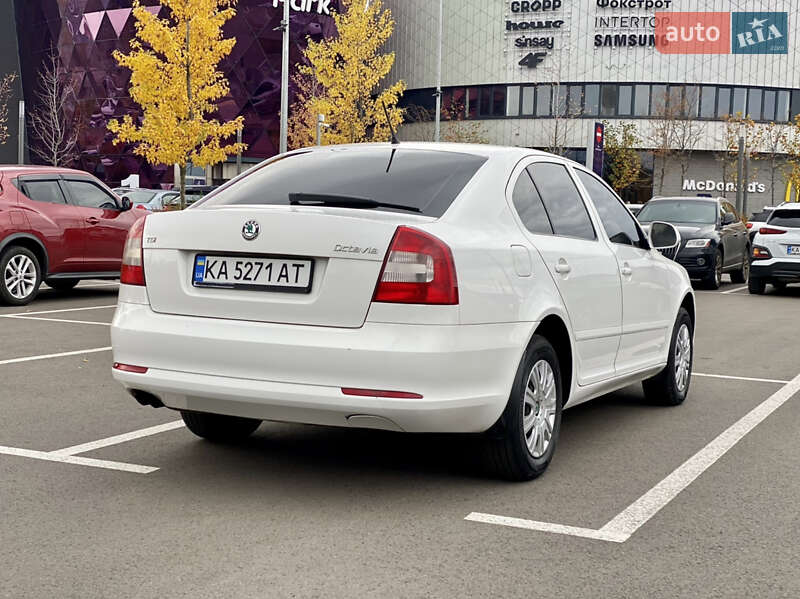 Ліфтбек Skoda Octavia 2012 в Києві