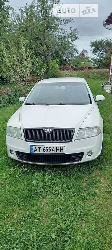 Лифтбек Skoda Octavia 2006 в Яремче