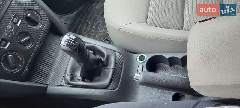 Лифтбек Skoda Octavia 2006 в Яремче