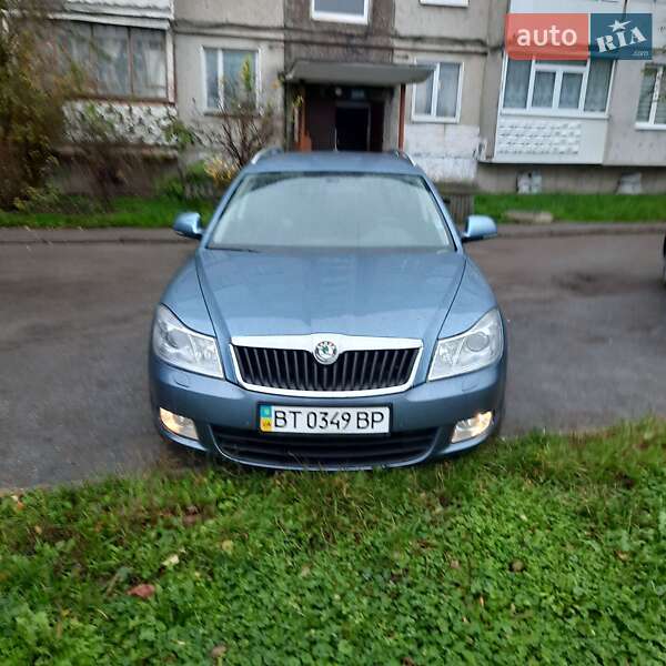 Универсал Skoda Octavia 2011 в 
