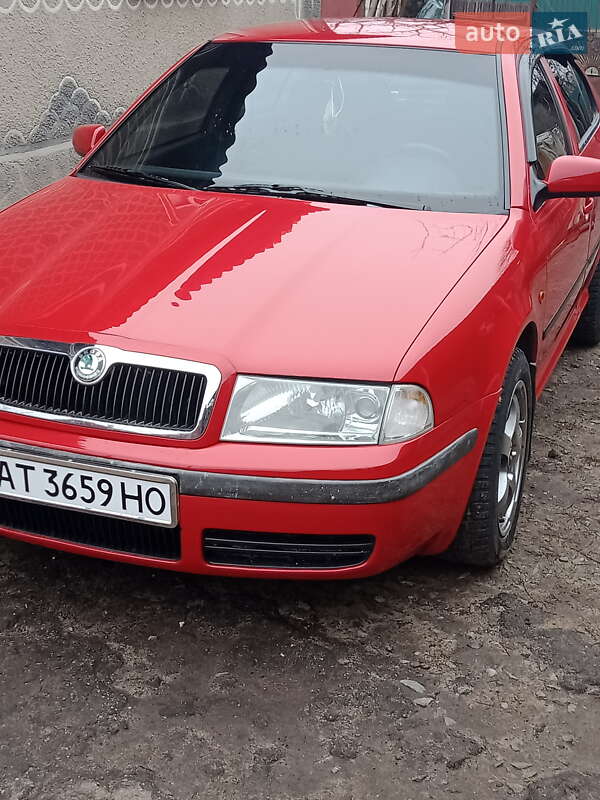 Лифтбек Skoda Octavia 2008 в Саврани