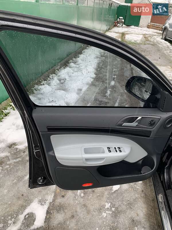 Универсал Skoda Octavia 2011 в Виннице