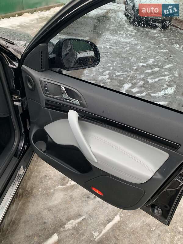 Универсал Skoda Octavia 2011 в Виннице