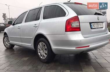 Универсал Skoda Octavia 2010 в 