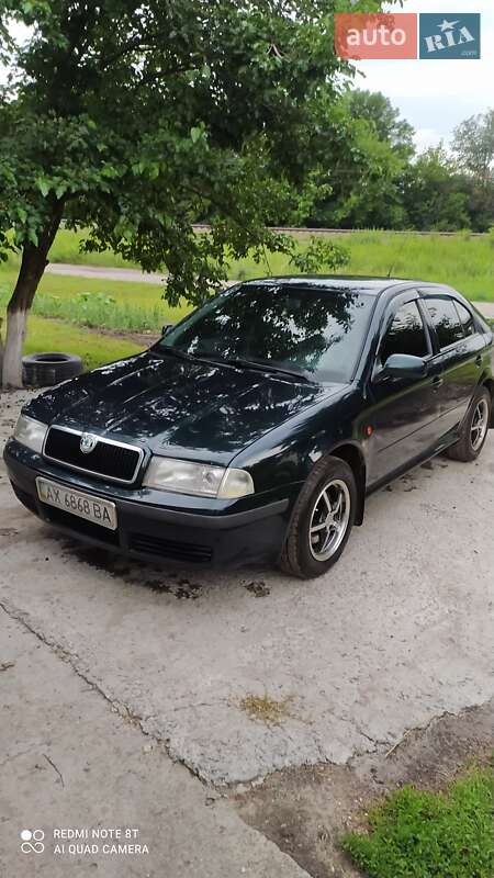 Ліфтбек Skoda Octavia 1999 в Мерефа