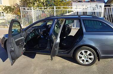 Универсал Skoda Octavia 2010 в 