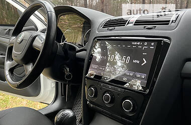 Лифтбек Skoda Octavia 2012 в 