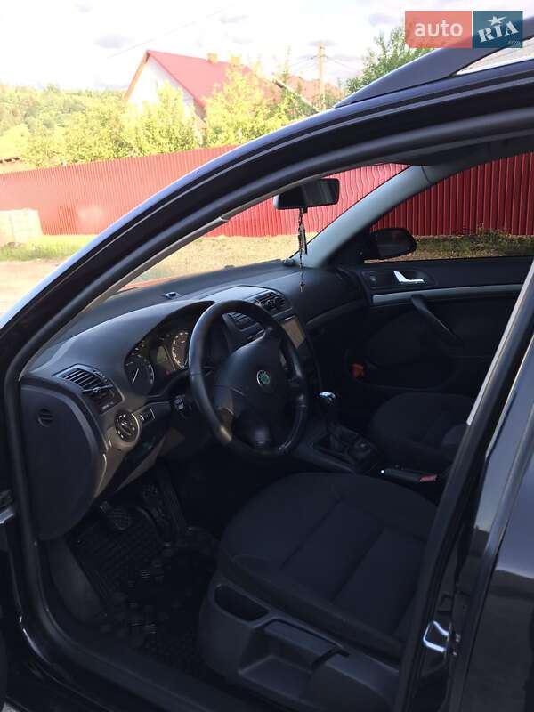 Універсал Skoda Octavia 2007 в Івано-Франківську