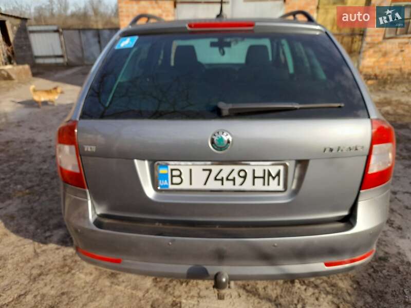 Універсал Skoda Octavia 2013 в Миргороді