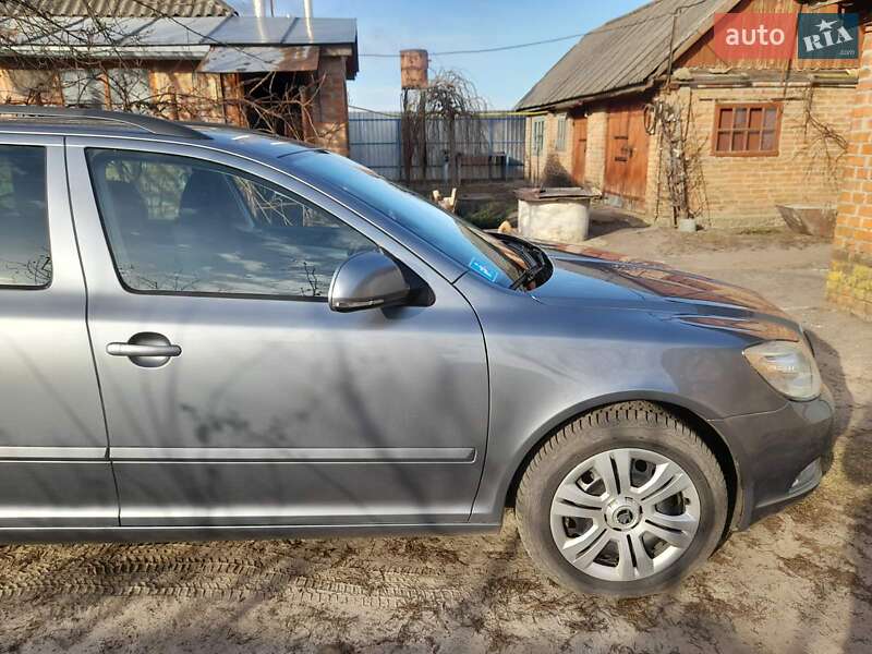Універсал Skoda Octavia 2013 в Миргороді