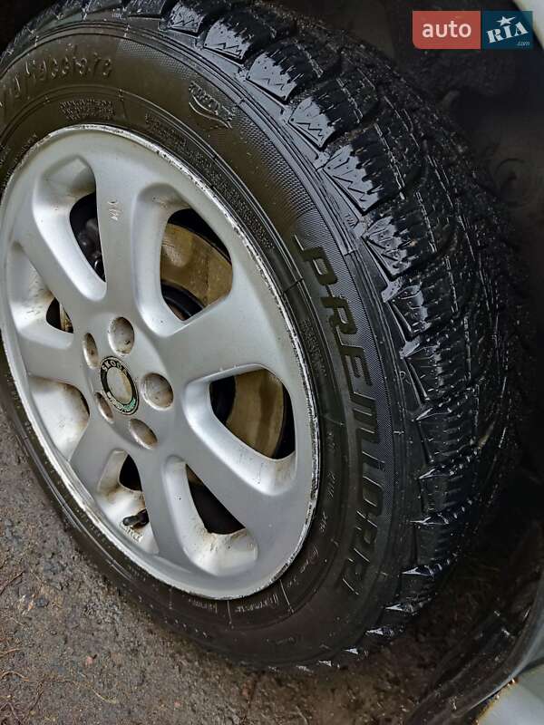 Лифтбек Skoda Octavia 2001 в Гайвороне