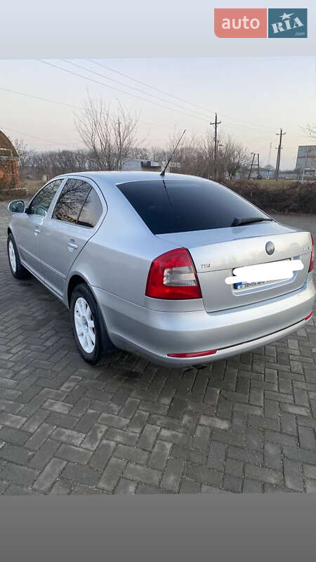 Лифтбек Skoda Octavia 2010 в Каменском