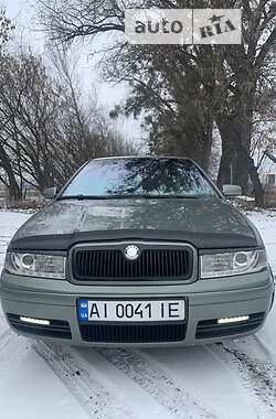 Лифтбек Skoda Octavia 2002 в Киеве