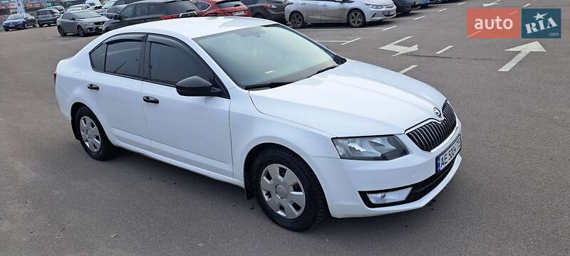 Лифтбек Skoda Octavia 2014 в Киеве фото 3 Лифтбек Skoda Octavia 2014 в Киеве