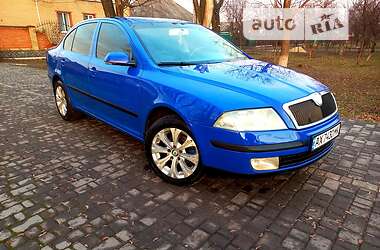 Лифтбек Skoda Octavia 2005 в Ахтырке