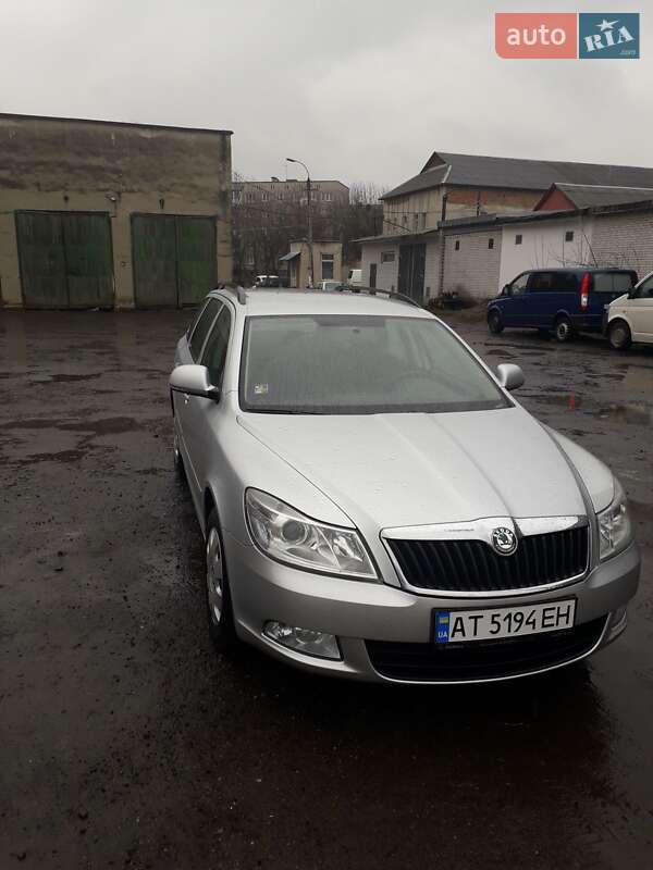 Універсал Skoda Octavia 2013 в Калуші