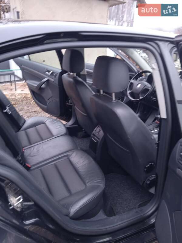 Лифтбек Skoda Octavia 2006 в Сокирянах