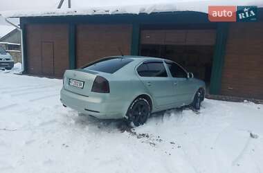 Лифтбек Skoda Octavia 2010 в Ивано-Франковске